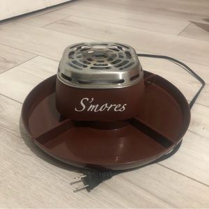 Nostalgia Tabletop Indoor Electric S'mores Maker
